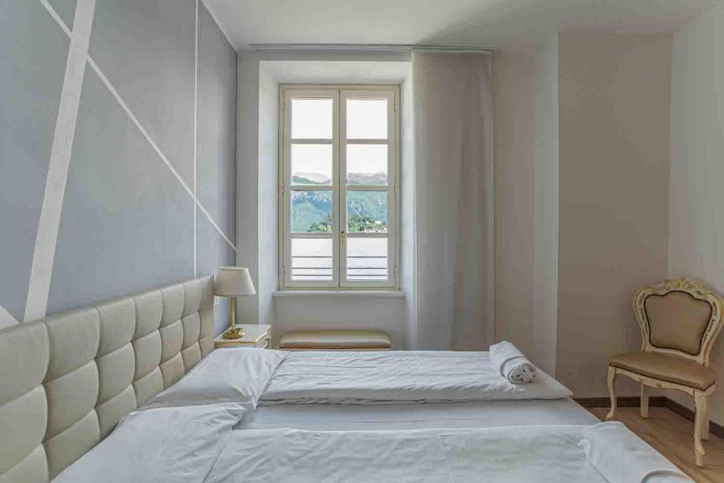 Maioliche Apartments Griante - Luxe Drievoudige Kamer
