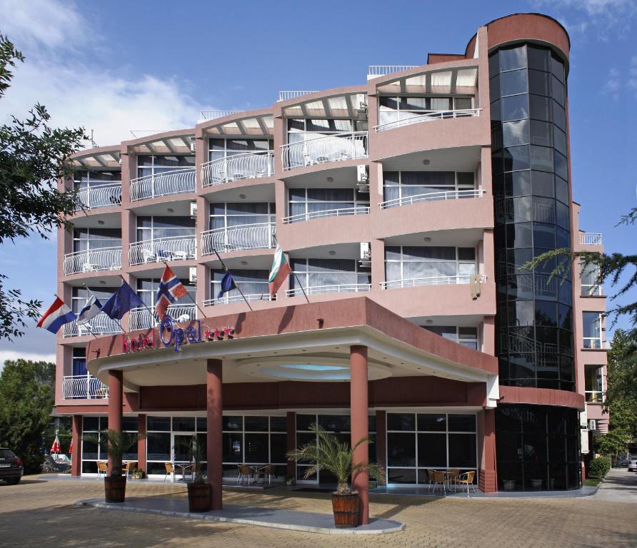 Budova, kde se hotel nachází