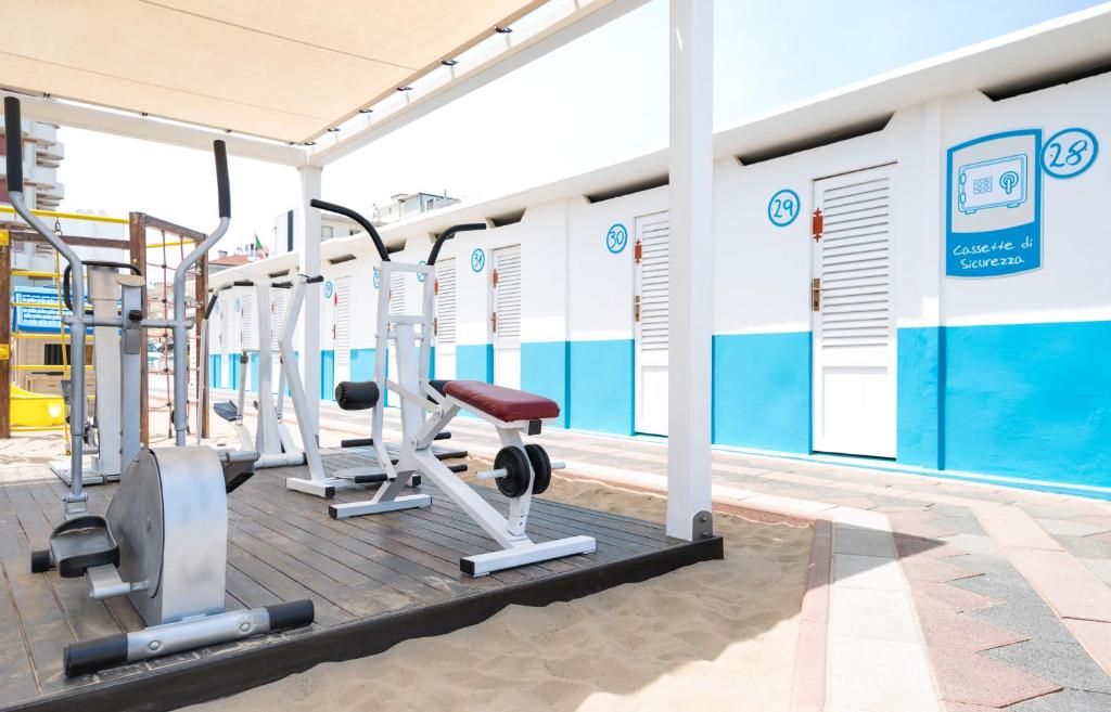 Fitness centrum a/nebo fitness zařízení v ubytování Hotel Vela d'Oro