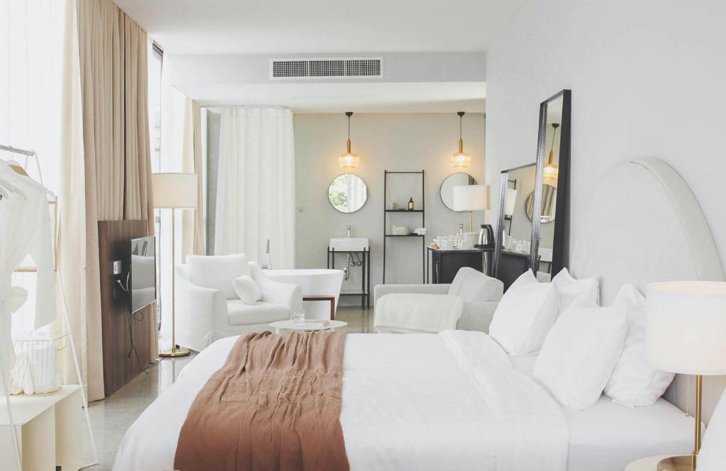 
Sunkiss Deluxe for Two
