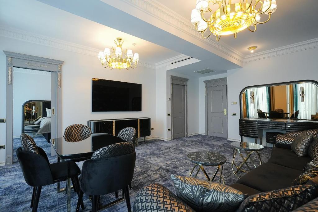 W Regal Boutique Hotel&Spa - Deluxe King Suite