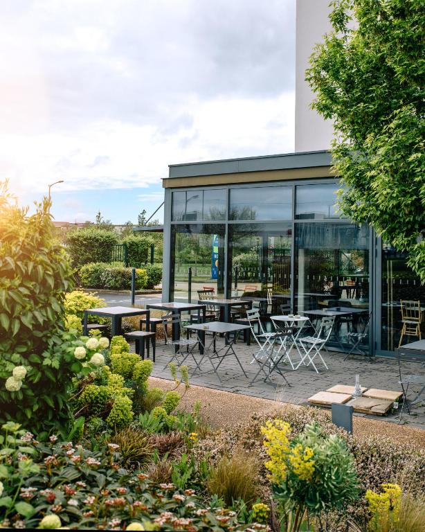 Hôtel Akena Reims Bezannes - Resim 5