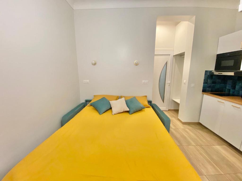 Postel nebo postele na pokoji v ubytování Appartements neuf - Frontière de Monaco - clim - WIFI