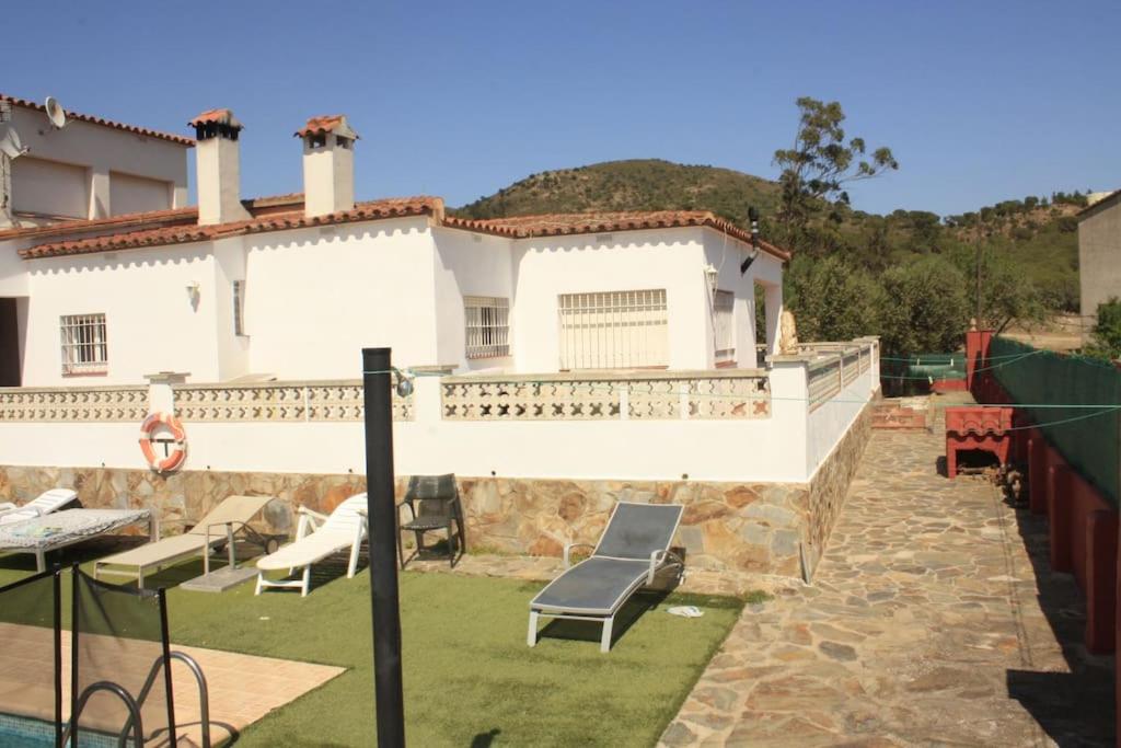 Budova, kde se vila nachází