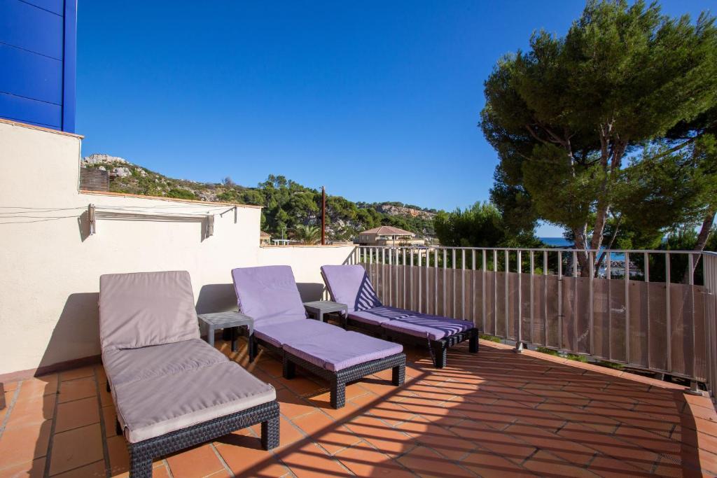 Photo de la galerie de l'établissement Maison Climatisée Vue Mer, à Carry-le-Rouet