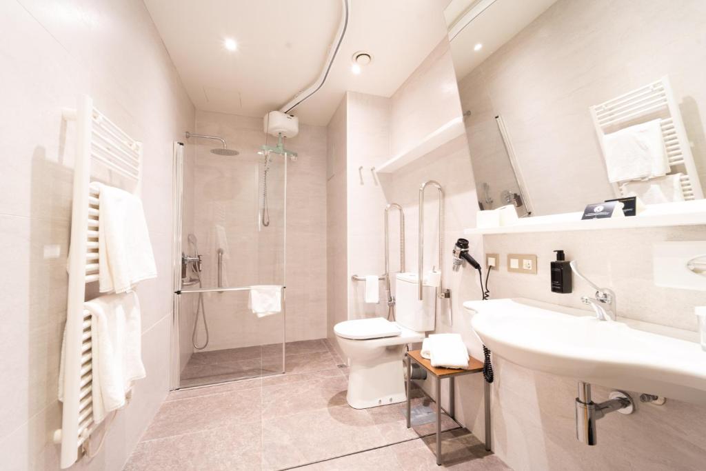 Hotel Zinema7 - Resim 10