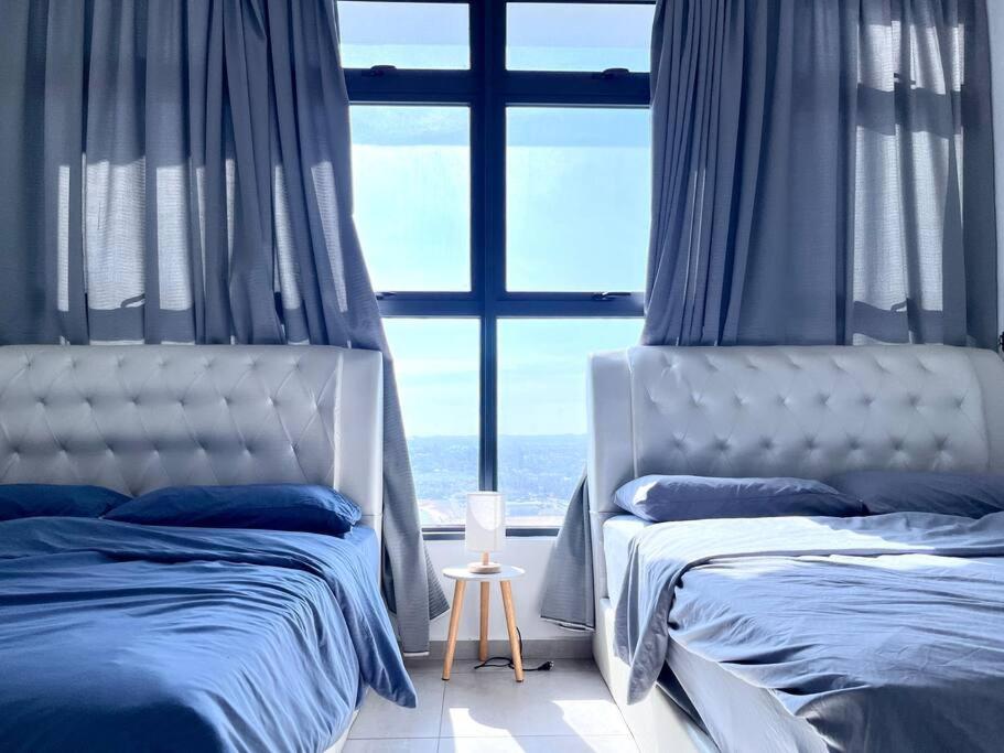 Picture of City Center Retreat @ Atlantis Residence: Stunning Seaview, Luxury ...