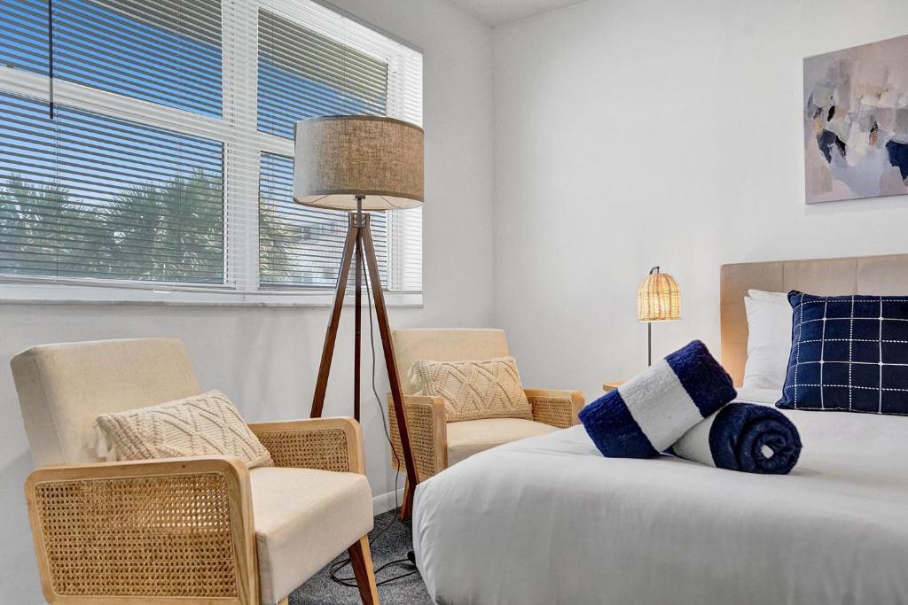 Suite #1 - Marine Villas Hollywood - 1 Bedroom - 