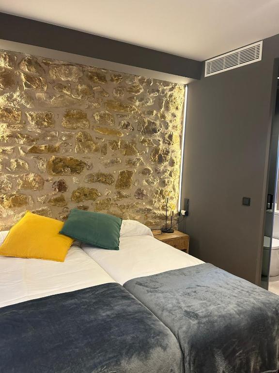 Hotel Boutique Abadia del Maestrat, Sarratella – Updated 2023 ...