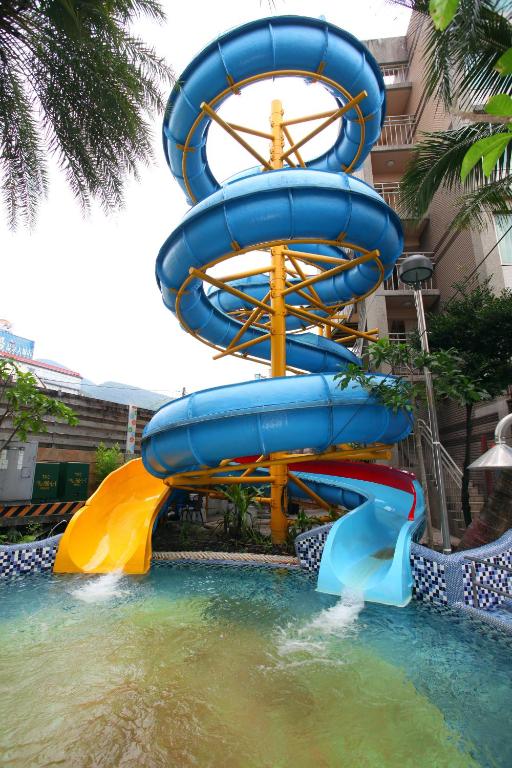 Bazén v ubytování Resort One Hotel nebo v jeho okolí