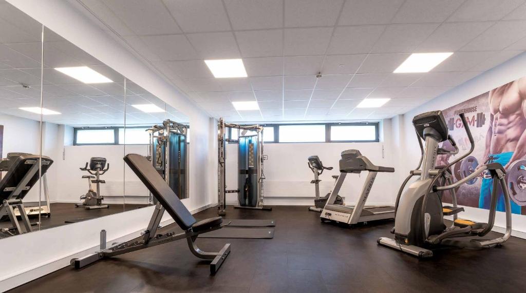 Fitness centrum a/nebo fitness zařízení v ubytování Best Western Plaza Hotel Mannheim