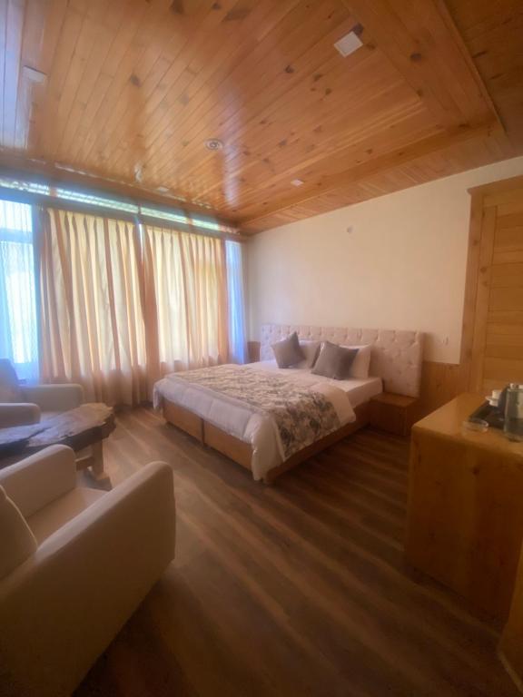 Tirthan Valley - House of Sharon - Chalet