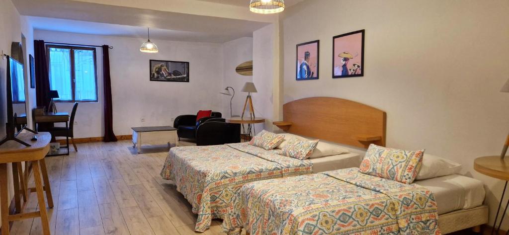 Hotel Vent d'Ouest - Classic Quadruple Room (without Elevator)