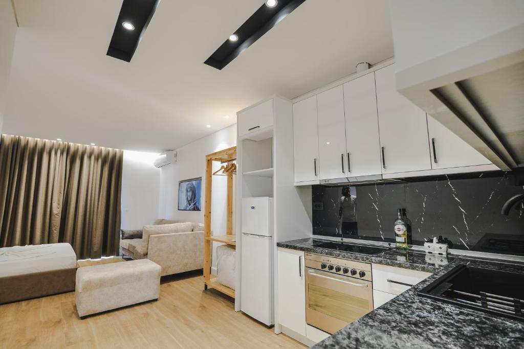 Luxury Villa Alisja Sarande with Private Beach - Imazhi 4