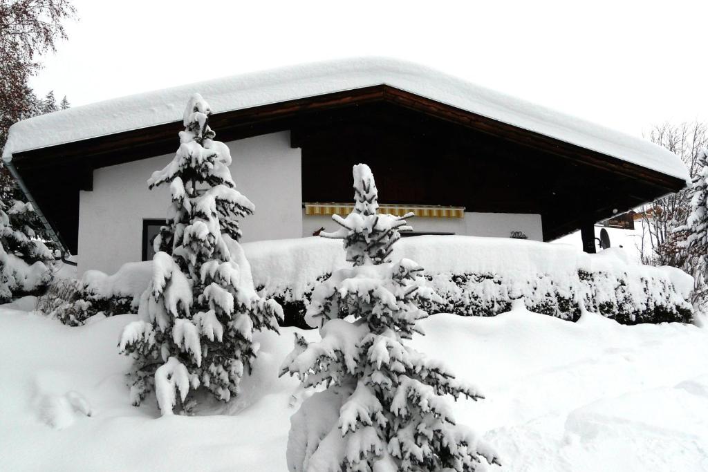 Ferienhaus Weerberg v zimě