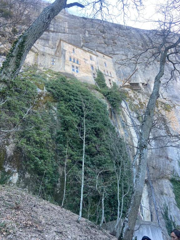 Appartement très lumineux au cœur du massif de la Sainte Baume - 一居室公寓