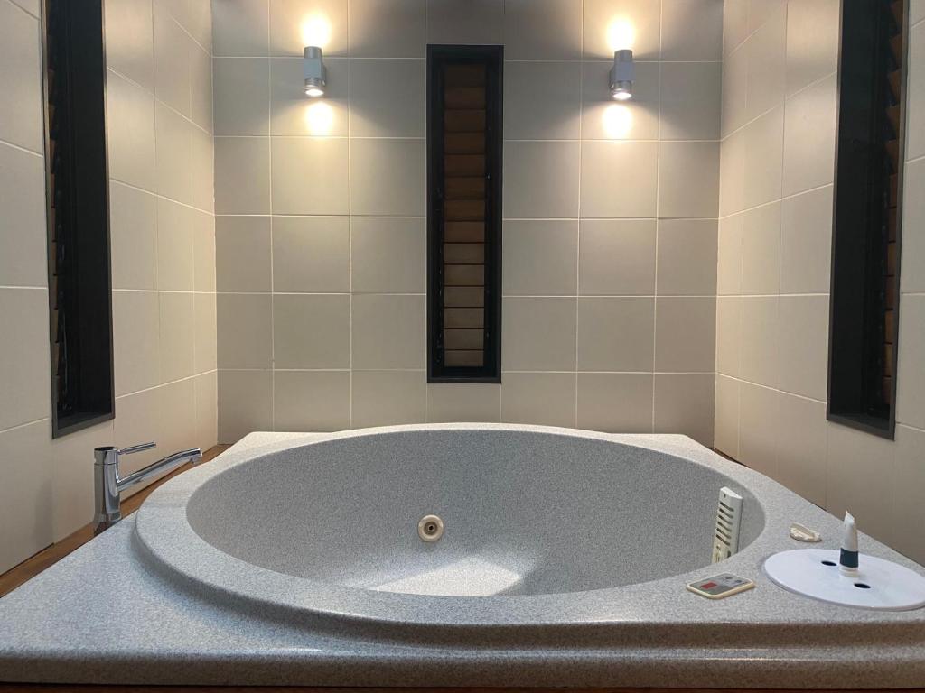 
One-Bedroom Suite with Hot Tub
