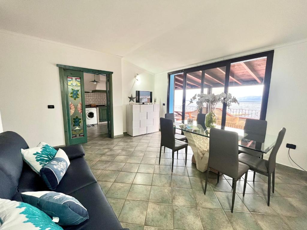 Posedenie v ubytovaní Cala Gonone house