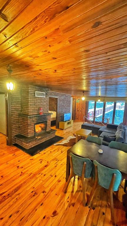 Posezení v ubytování Feel & Live Hotel Villas Restaurant Sapanca