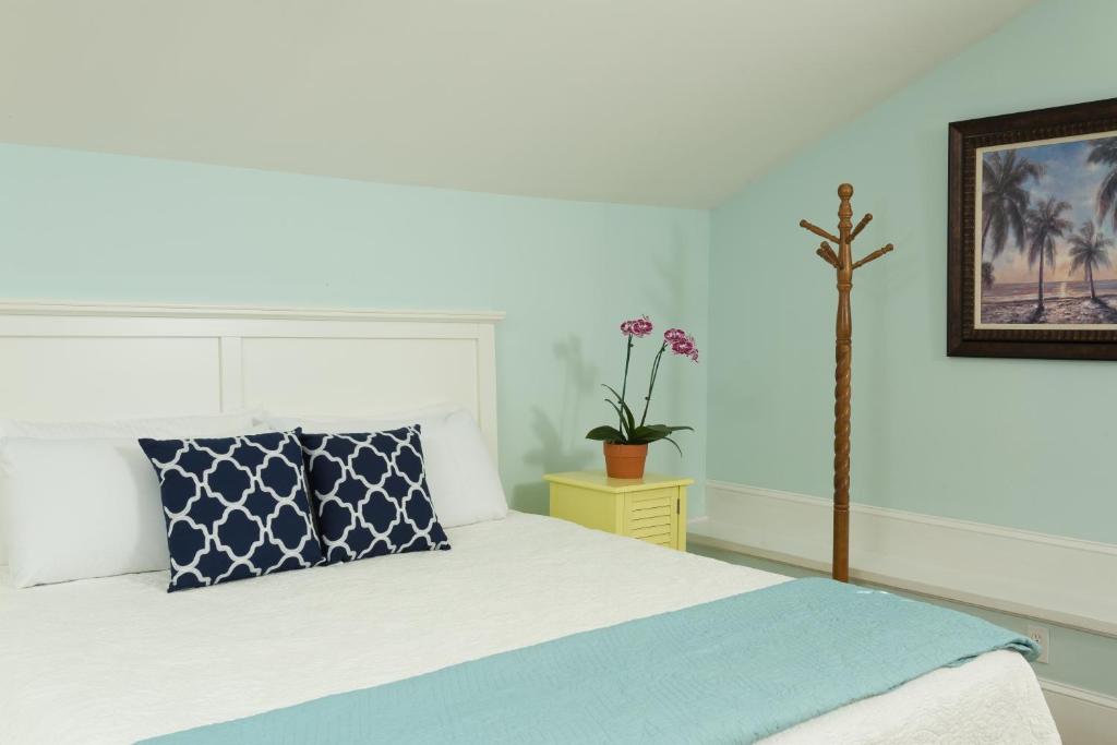 Bella Bay Inn - Superior Studio