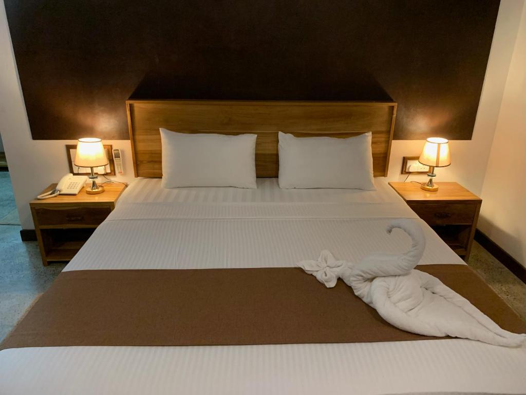 Doola River Edge - 4