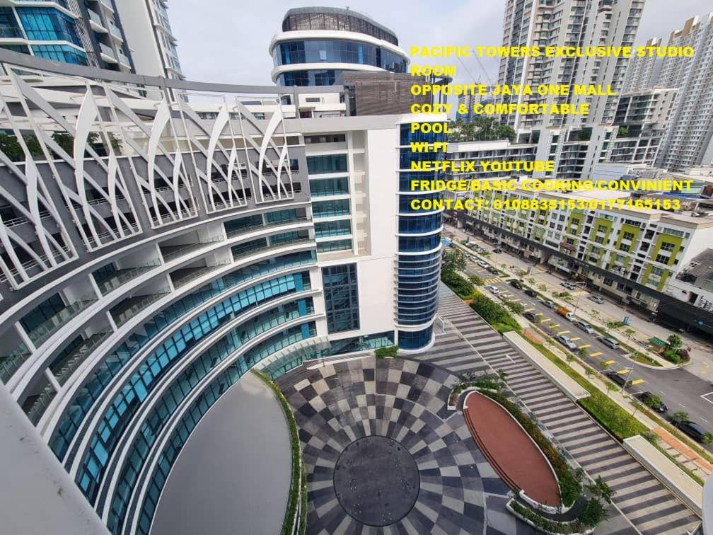 an aerial view of a building in a city at Pacific Towers Star Seksyen 13 PJ Jaya One Parking Netflix Pool Kitchen in Petaling Jaya