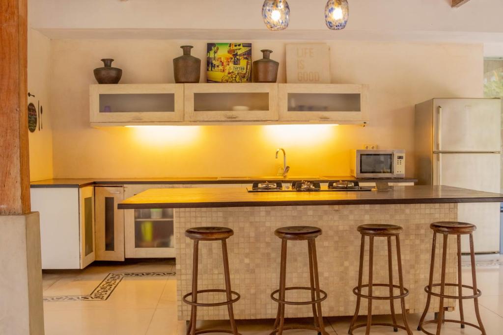 Villa Marie Clare - Three-Bedroom Villa With Private Pool