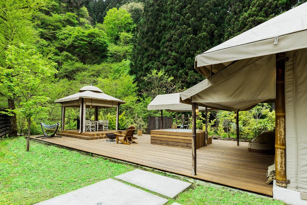 Zahrada ubytování KEIKOKU GLAMPING TENT