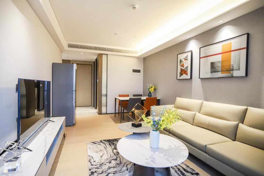 TV a/nebo společenská místnost v ubytování Canopy Executive Apartments - Shenzhen Futian Center