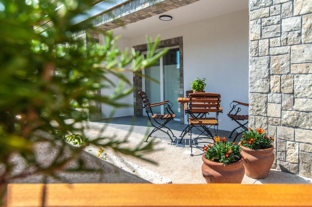 Balkón nebo terasa v ubytování Apartments Ursus