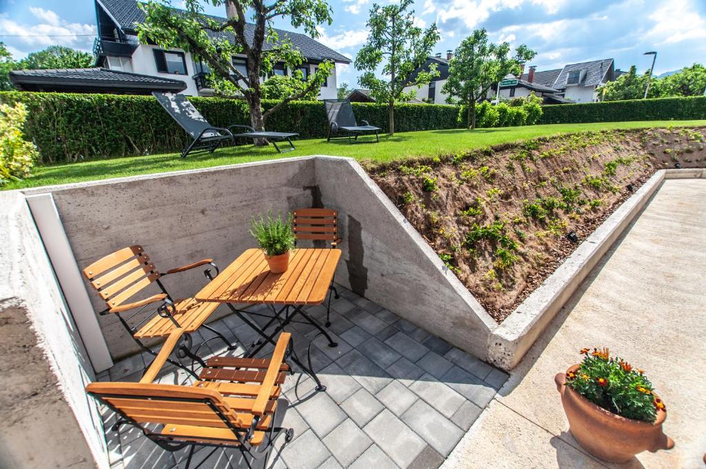 Zahrada ubytování Apartments Ursus