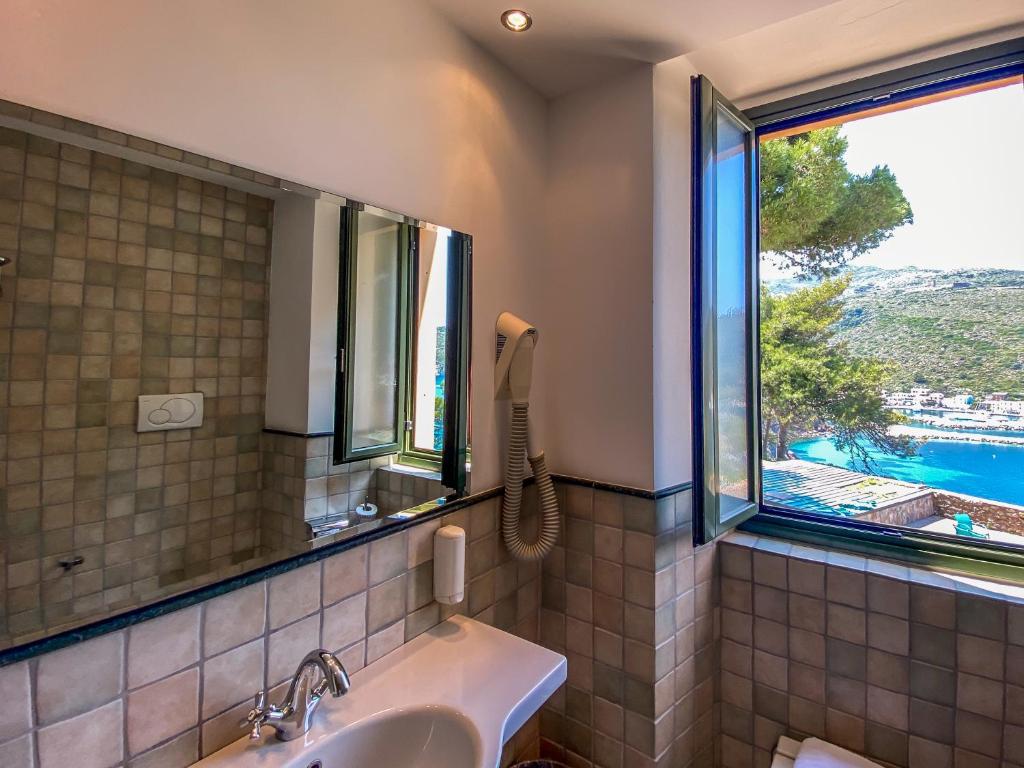 Koupelna v ubytování La Mandola eco Hostel