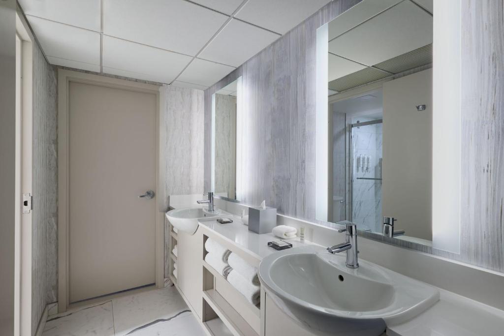 Koupelna v ubytování Hanover Marriott