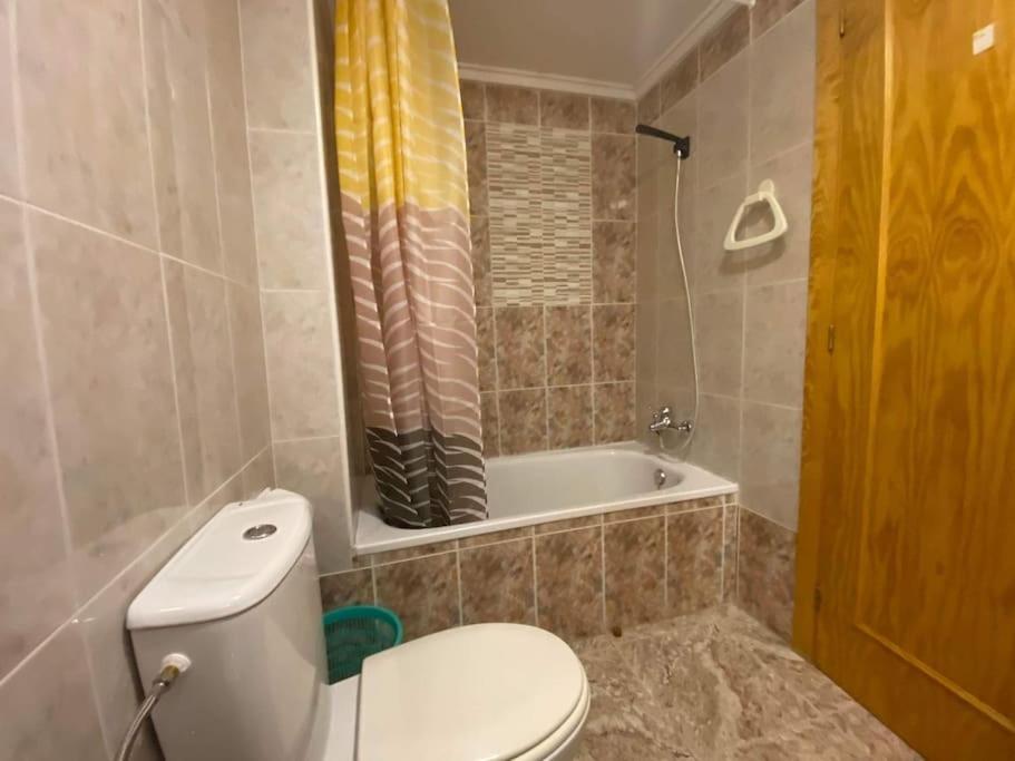 Kúpeľňa v ubytovaní appartement plage des naufragés