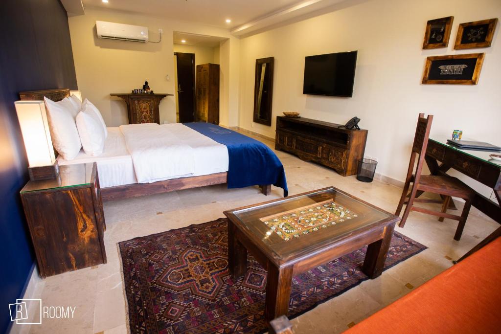 Roomy Signature Hotel, Islamabad - Camera Deluxe
