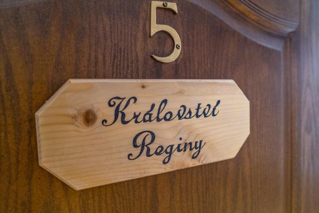 Fotografie z fotogalerie ubytování Pension a restaurace Regina v destinaci Český Krumlov
