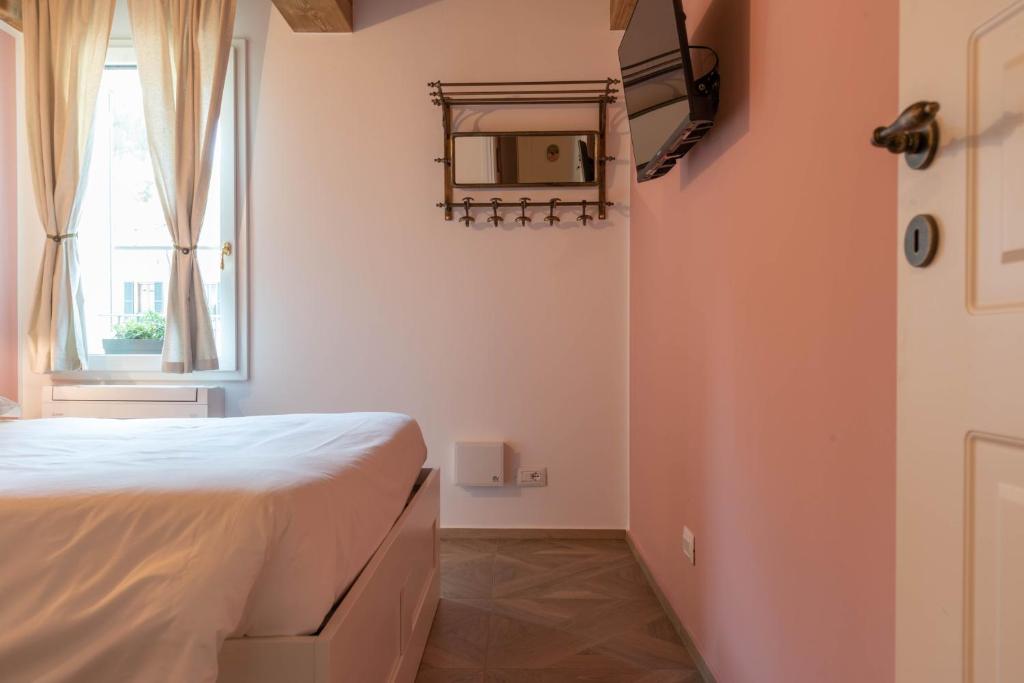 Le camere di Olivia - Double Room With Private Bathroom