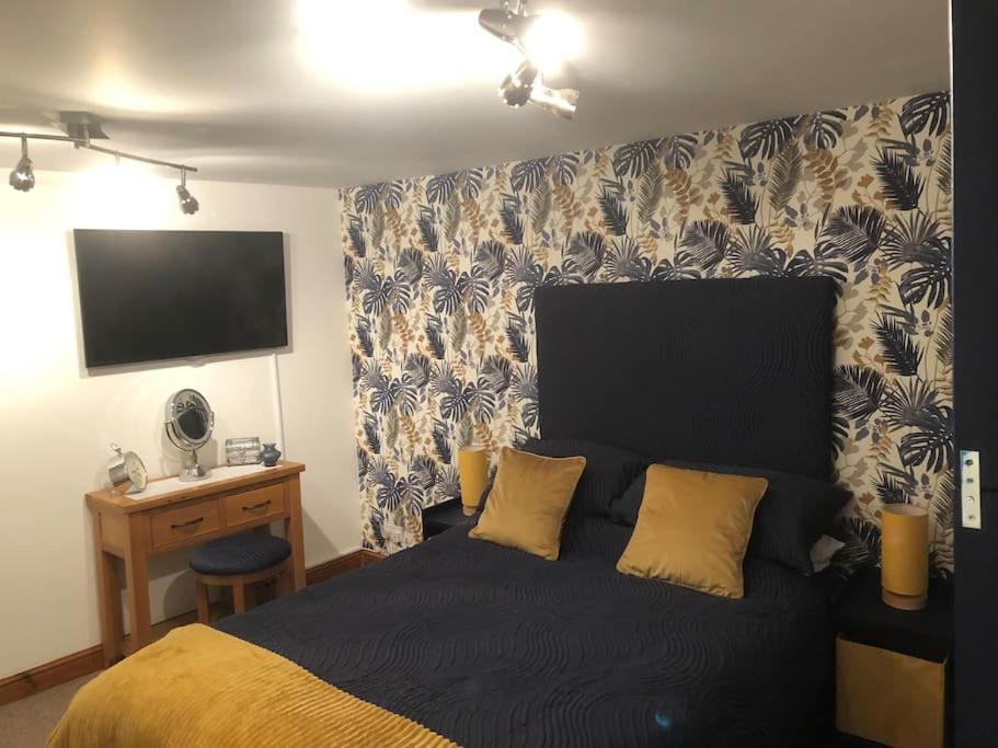 Postel nebo postele na pokoji v ubytování Adorable 1 bedroom apartment in Ironbridge