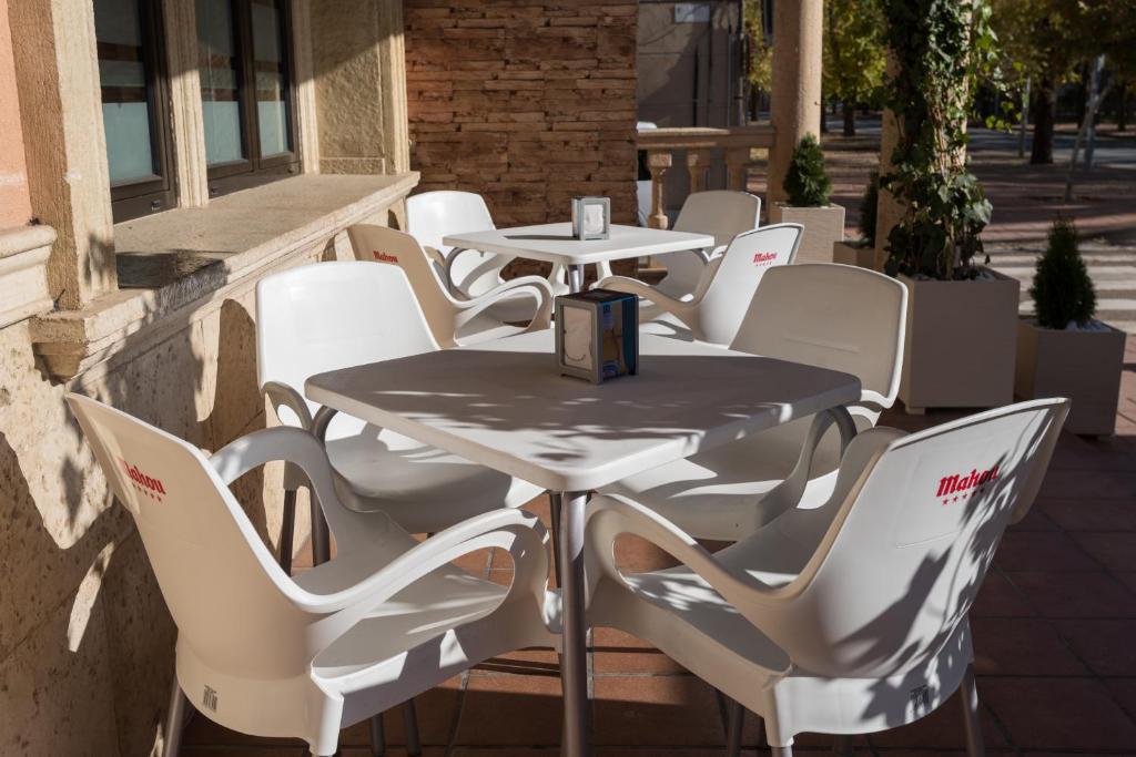 HOTEL Restaurante la barca - Housity