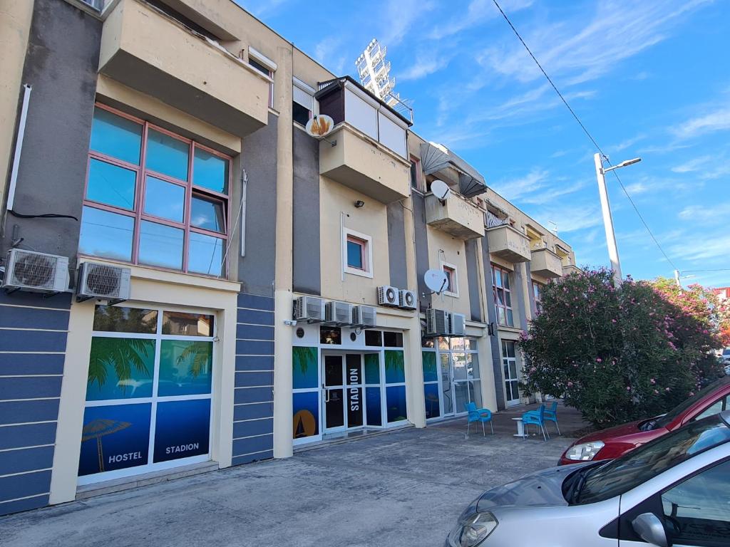 Budova, kde se hostel nachází