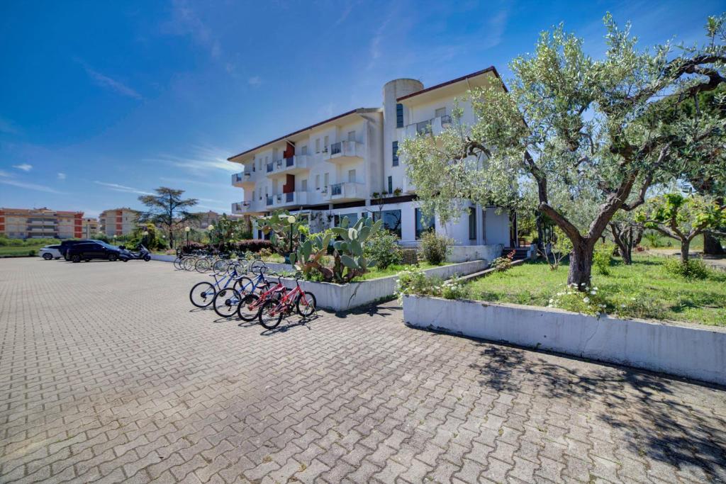 Budova, kde se hotel nachází