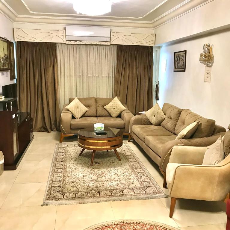 Gleem Luxury Apartments Elite - 8