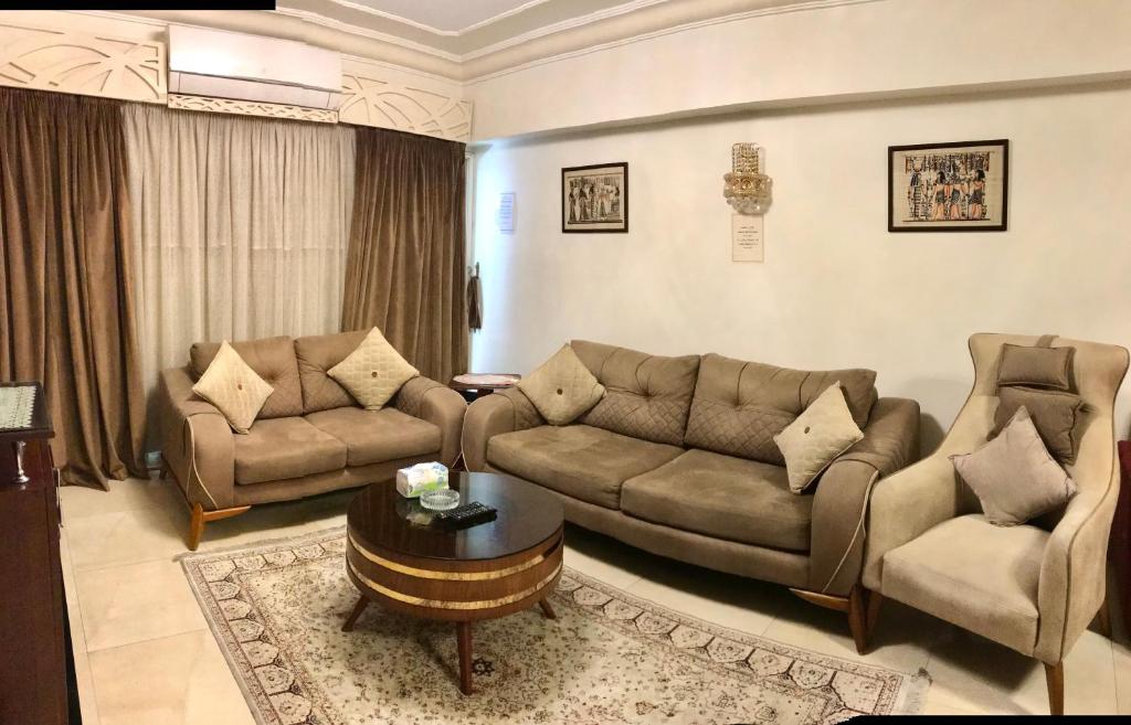 Gleem Luxury Apartments Elite - 9