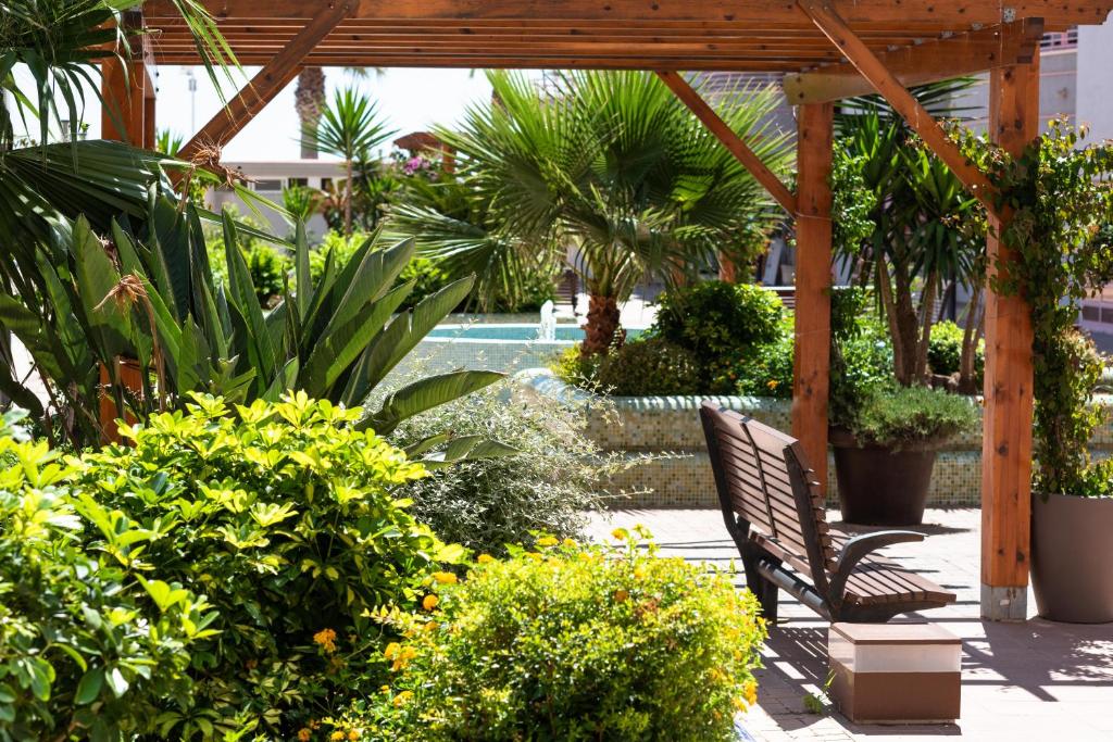 Bungalow en primera línea de playa, Calpe – Updated 2023 Prices