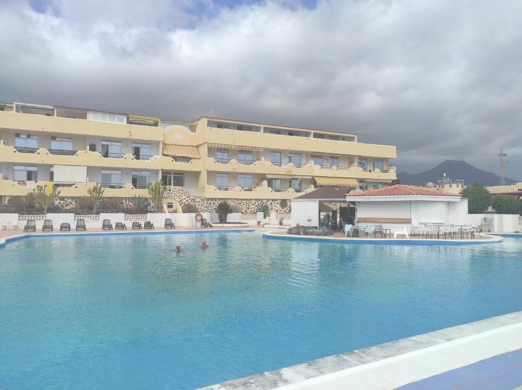 Bazén v ubytovaní Marina Palace Paraiso alebo v jeho blízkosti