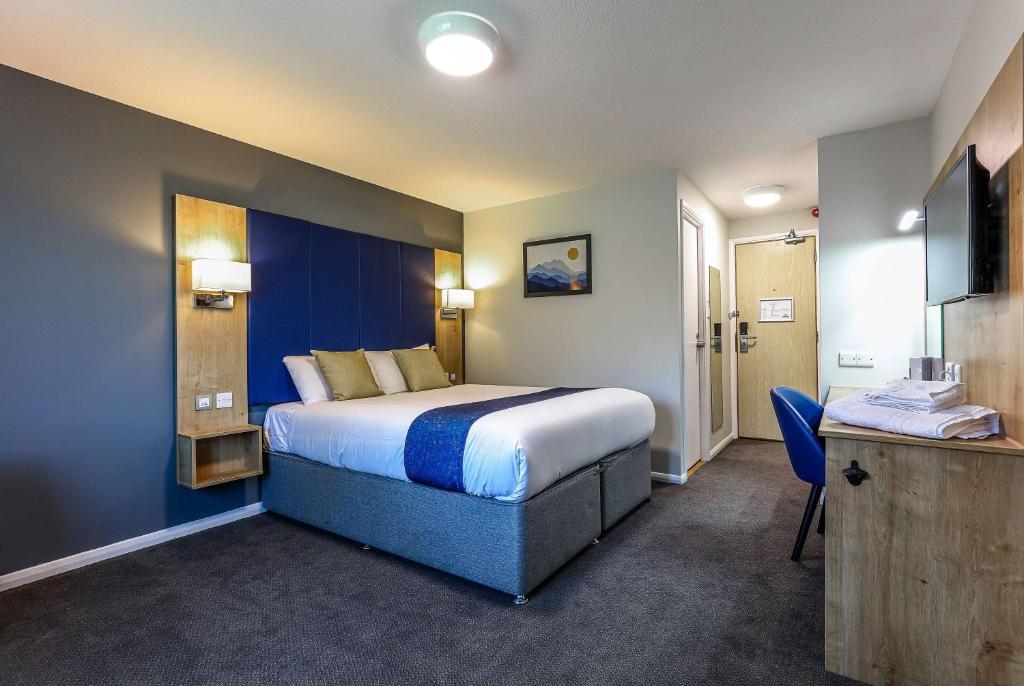 Postel nebo postele na pokoji v ubytování Days Inn Hotel Gretna Green