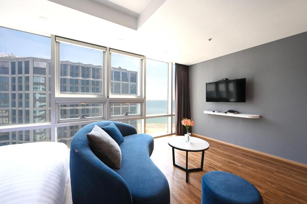 Kolon Seacloud Hotel - Executive Suite Met Half Ocean View