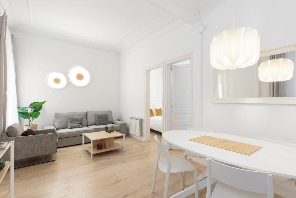Posedenie v ubytovaní Suites4days Gaudi Eixample