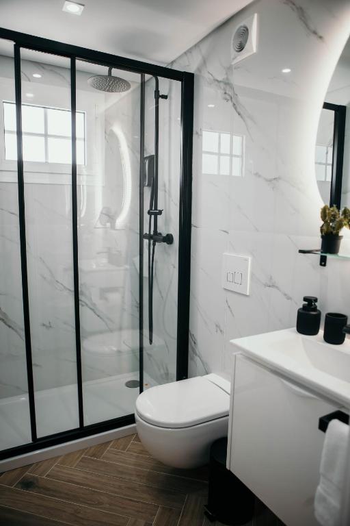 Flowers & Faces Guesthouse - 8