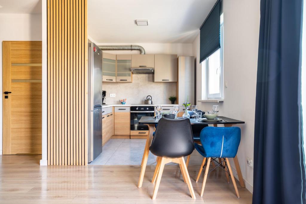 Kuchyňa alebo kuchynka v ubytovaní Apartamenty Cisza & Spoko! - ACCO RENT